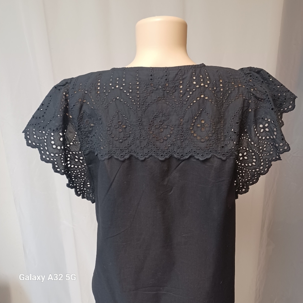 Nine West Women Size XL Black Flutter Sleeve Blouse with Tie Front - Picture 8 of 12